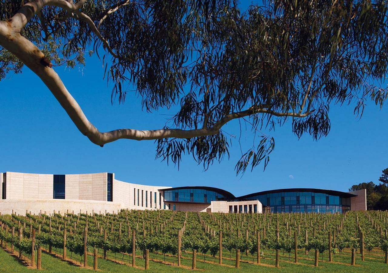 Отель Port Phillip Estate Red Hill South Экстерьер фото